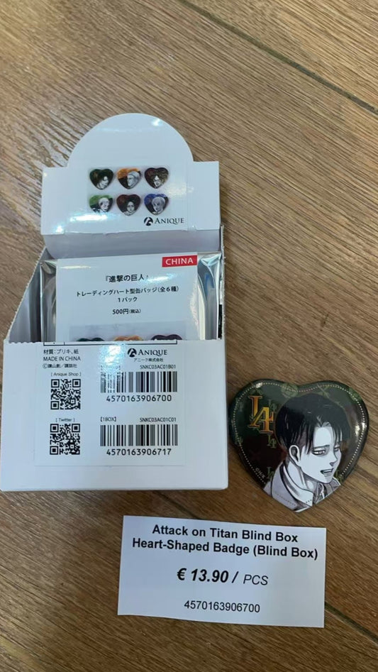 Attack on Titan Blind BoxHeart-Shaped Badge (Blind Box)